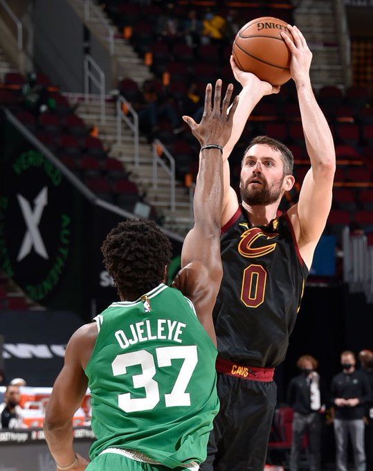 第一次穿上 第一次穿上